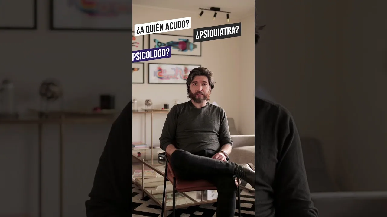 Dr. Eduardo Abarca explicando si acudir a psicología o psiquiatría
